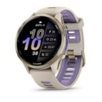 Garmin Forerunner 970 French Grey Minkšto aukso titanas su prancūziškai pilku rėmeliu ir prancūziškai pilku / permatomu indigo spalvos dirželiu